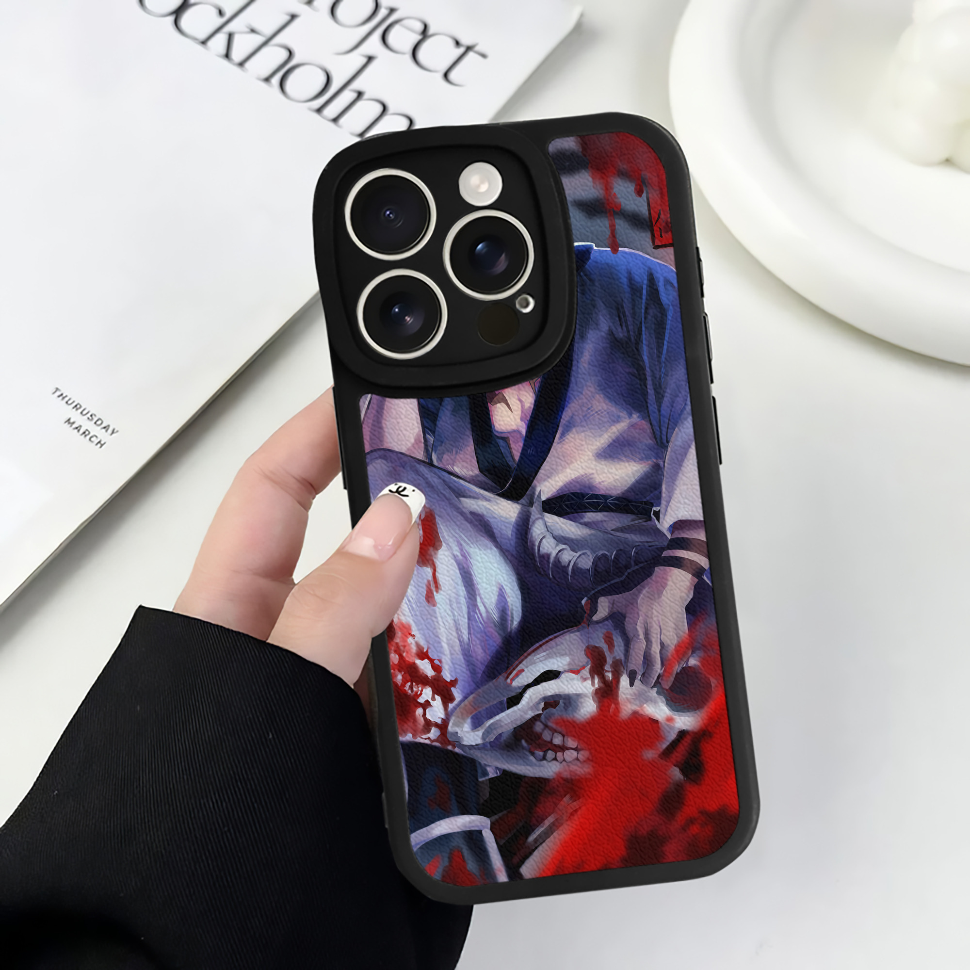（画像用） 呪術廻戦 Jujutsu Kaisen 【iPhone 16シリーズ対応】シリコンスマホケース（レザー調） 材質：シリコン